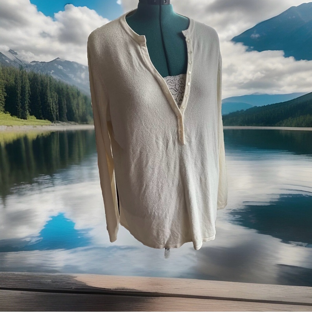 Cato Pullover Sweater Size 22-24 Long Sleeves V Neck Cream